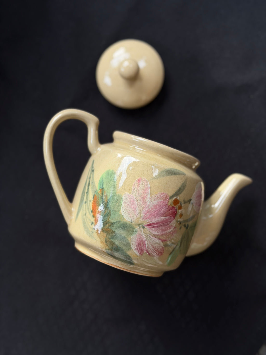 Lotus Flower Tea Pot