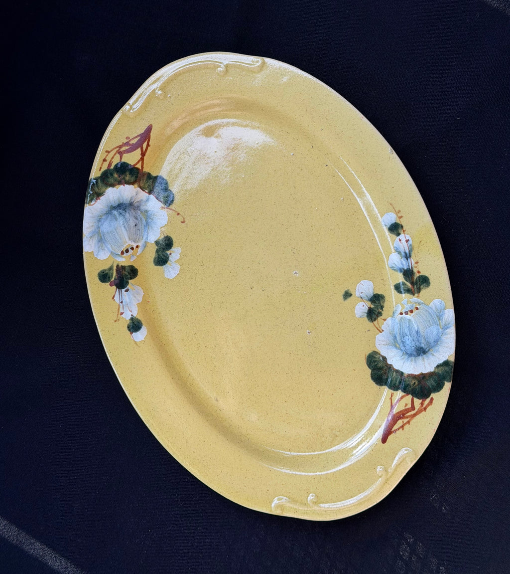 Oval Flower 11" Plate